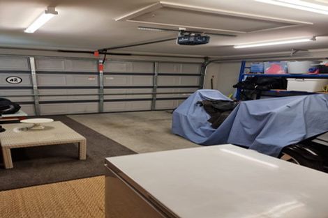 Photo of property in 16 Bottle Lake Drive, Parklands, Christchurch, 8083