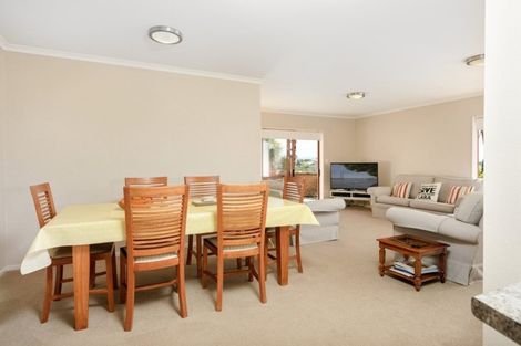 Photo of property in 22 Solander Drive, Welcome Bay, Tauranga, 3112