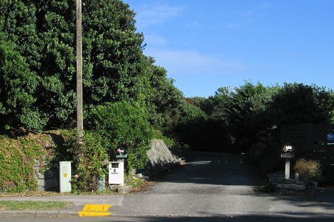 Photo of property in 6 Stonewall Grove, Waikanae Beach, Waikanae, 5036