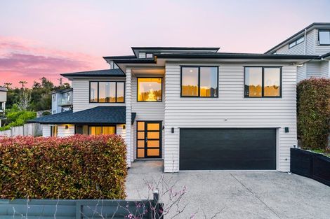 Photo of property in 63 Golden Morning Drive, Albany Heights, Auckland, 0632