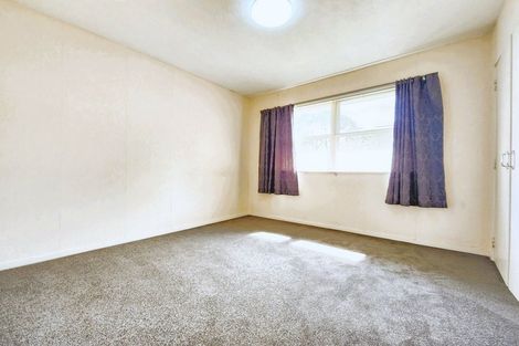 Photo of property in 73 Lynden Avenue, Hillcrest, Auckland, 0627