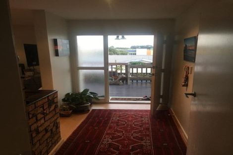 Photo of property in 87 Rosedale Road, Pinehill, Auckland, 0632