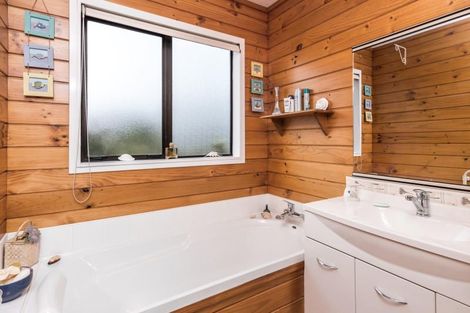 Photo of property in 29a Puriri Street, Hilltop, Taupo, 3330