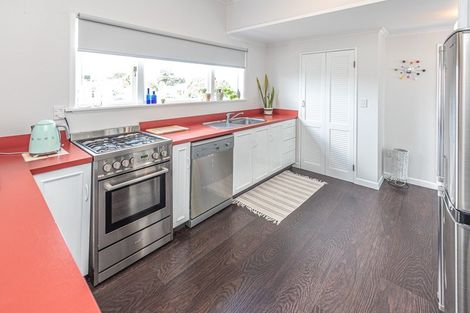 Photo of property in 2c Saint Leonard Street, Saint Johns Hill, Whanganui, 4501