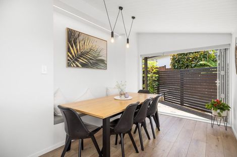 Photo of property in 65 Hinewa Road, Otumoetai, Tauranga, 3110