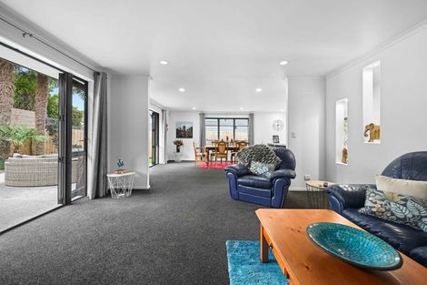 Photo of property in 5 Millennium Heights, Flagstaff, Hamilton, 3210