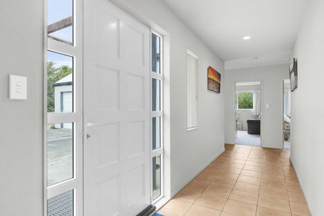 Photo of property in 25 Kenwyn Drive, Carterton, 5713