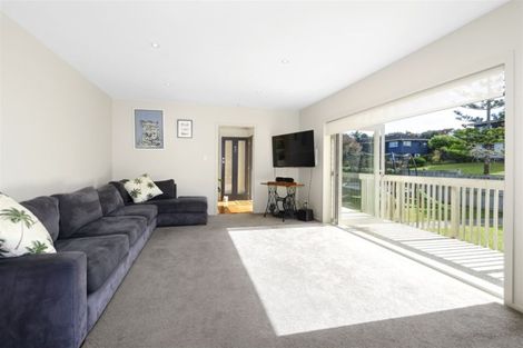 Photo of property in 2 Ponui Place, Mairangi Bay, Auckland, 0630