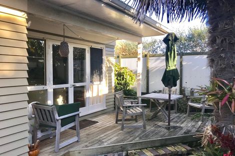 Photo of property in 4 Athlone Road, Glendowie, Auckland, 1071