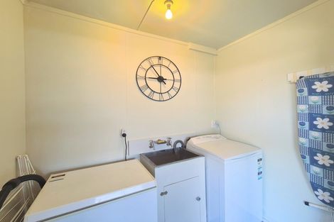 Photo of property in 36 Seabury Avenue, Foxton Beach, Foxton, 4815