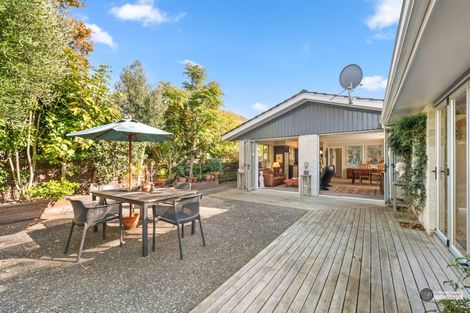 Photo of property in 82a Hautana Street, Woburn, Lower Hutt, 5010