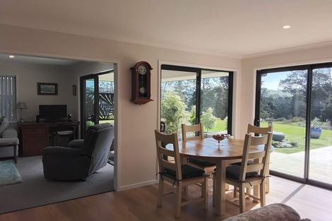 Photo of property in 11 Cherrywood Rise, Paparoa, 0571