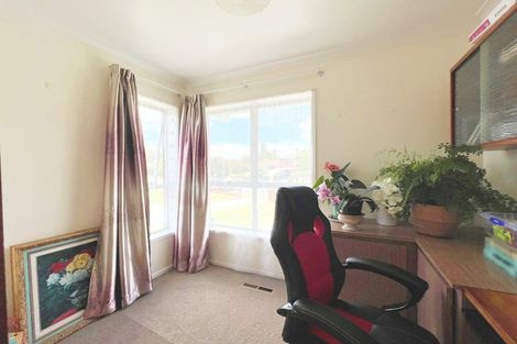 Photo of property in 23 Chedworth Avenue, Chedworth, Hamilton, 3210