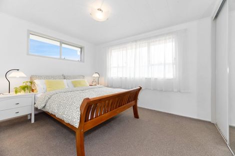 Photo of property in 23 Mandarin Place, Half Moon Bay, Auckland, 2012