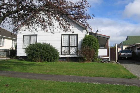 Photo of property in 4 Ngarimu Street, Roslyn, Palmerston North, 4414