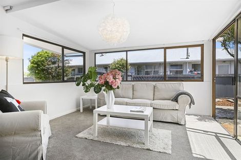 Photo of property in 25 Pandora Street, North New Brighton, Christchurch, 8083