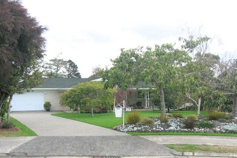 Photo of property in 19 The Anchorage, Sunnyhills, Auckland, 2010