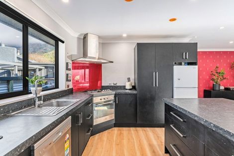 Photo of property in 5 Cambridge Street, Kingston, Athol, 9793