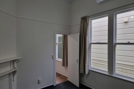 Photo of property in 506 Adelaide Road, Berhampore, Wellington, 6023