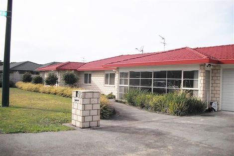 Photo of property in 97 Longford Park Drive, Takanini, 2112