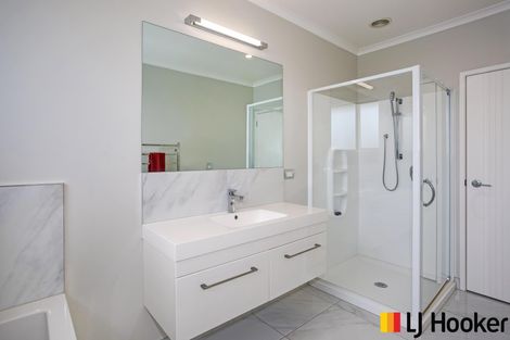 Photo of property in 19 Hillpark Drive, Pokeno, 2402