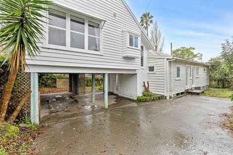 Photo of property in 1/50 Royal Road, Massey, Auckland, 0614