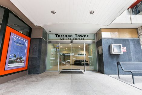 Photo of property in Terrace Tower Apartments, 3e/126 The Terrace, Wellington Central, Wellington, 6011