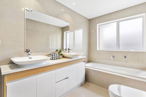 Photo of property in 18 Kilcooley Road, Flat Bush, Auckland, 2019