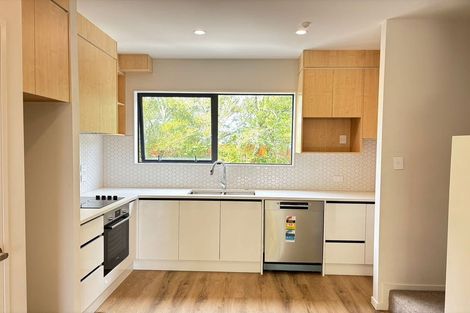 Photo of property in 8/1 Kaponga Crescent, New Lynn, Auckland, 0600