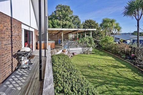 Photo of property in 61 Moehau Street, Te Puke, 3119