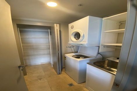 Photo of property in Cooks Apartments, Gg/24 James Cook Crescent, Remuera, Auckland, 1050