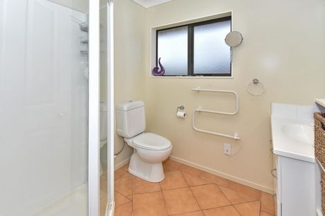 Photo of property in 9 Dan Bryant Place, Pukekohe, 2120
