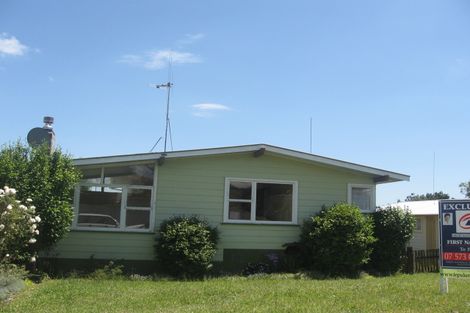 Photo of property in 19 Lee Street, Te Puke, 3119