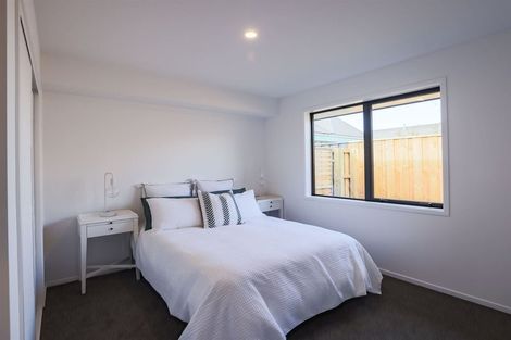 Photo of property in 2/14 Woodhouse Street, Linwood, Christchurch, 8062