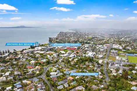 Photo of property in 1/2a Carlisle Road, Browns Bay, Auckland, 0630
