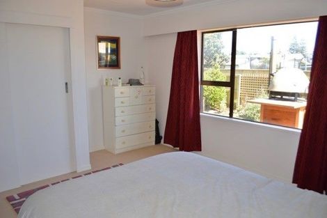 Photo of property in 11a Toi Street, Otaki Beach, Otaki, 5512