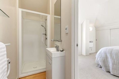 Photo of property in 2d Hatton Street, Karori, Wellington, 6012