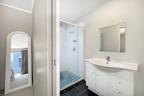 Photo of property in 6 Yasmin Lane, Kinloch, Taupo, 3377