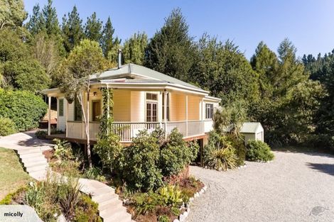 Photo of property in 1672 Dovedale Road, Thorpe, Wakefield, 7096