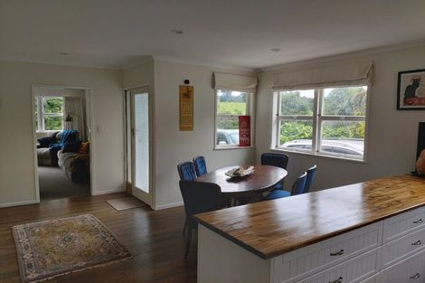 Photo of property in 206 Hurndall Street West, Maungaturoto, 0520