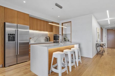 Photo of property in 101/585 Beach Road, Rothesay Bay, Auckland, 0630