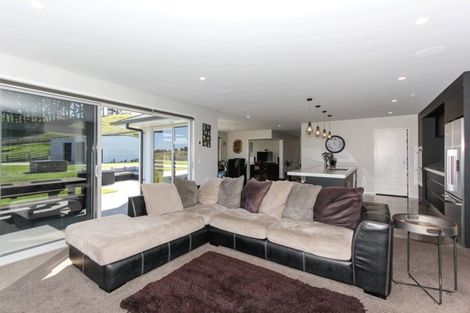 Photo of property in 652 Kelly Road, Lepperton, New Plymouth, 4373