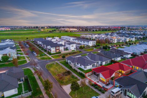 Photo of property in 20 Tarapiroe Avenue, Takanini, 2112