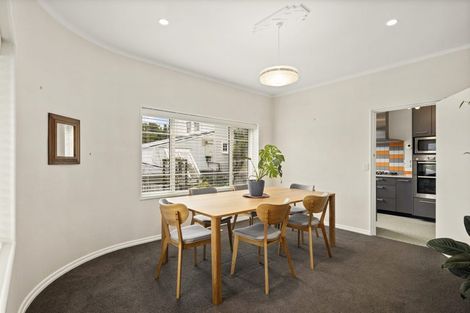 Photo of property in 107 Karori Road, Karori, Wellington, 6012