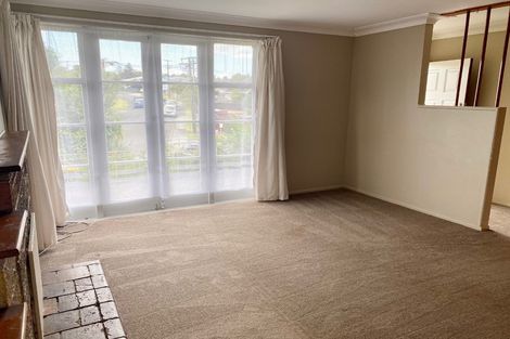 Photo of property in 17 Sheehan Road, Te Atatu South, Auckland, 0610