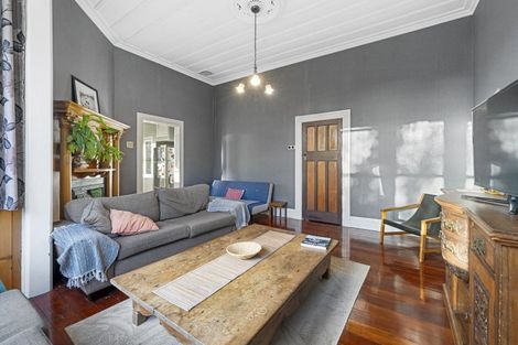 Photo of property in 163 Princes Street West, Pukekohe, 2120