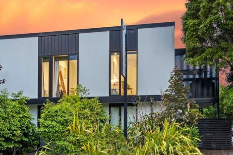 Photo of property in 4/275 Kilmore Street, Christchurch Central, Christchurch, 8011