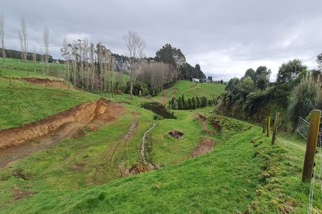 Photo of property in 190 Ohanga Road, Onaero, Waitara, 4383