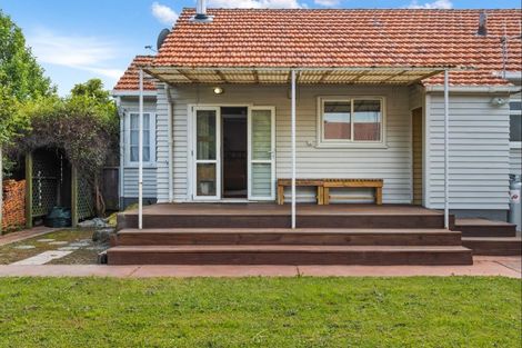Photo of property in 27 Rutherford Road, Marewa, Napier, 4110