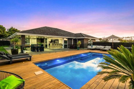 Photo of property in 35a Trigg Road, Huapai, Kumeu, 0810